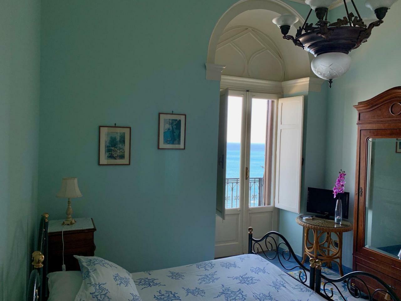 B&B Villa Antonio Таормина Экстерьер фото