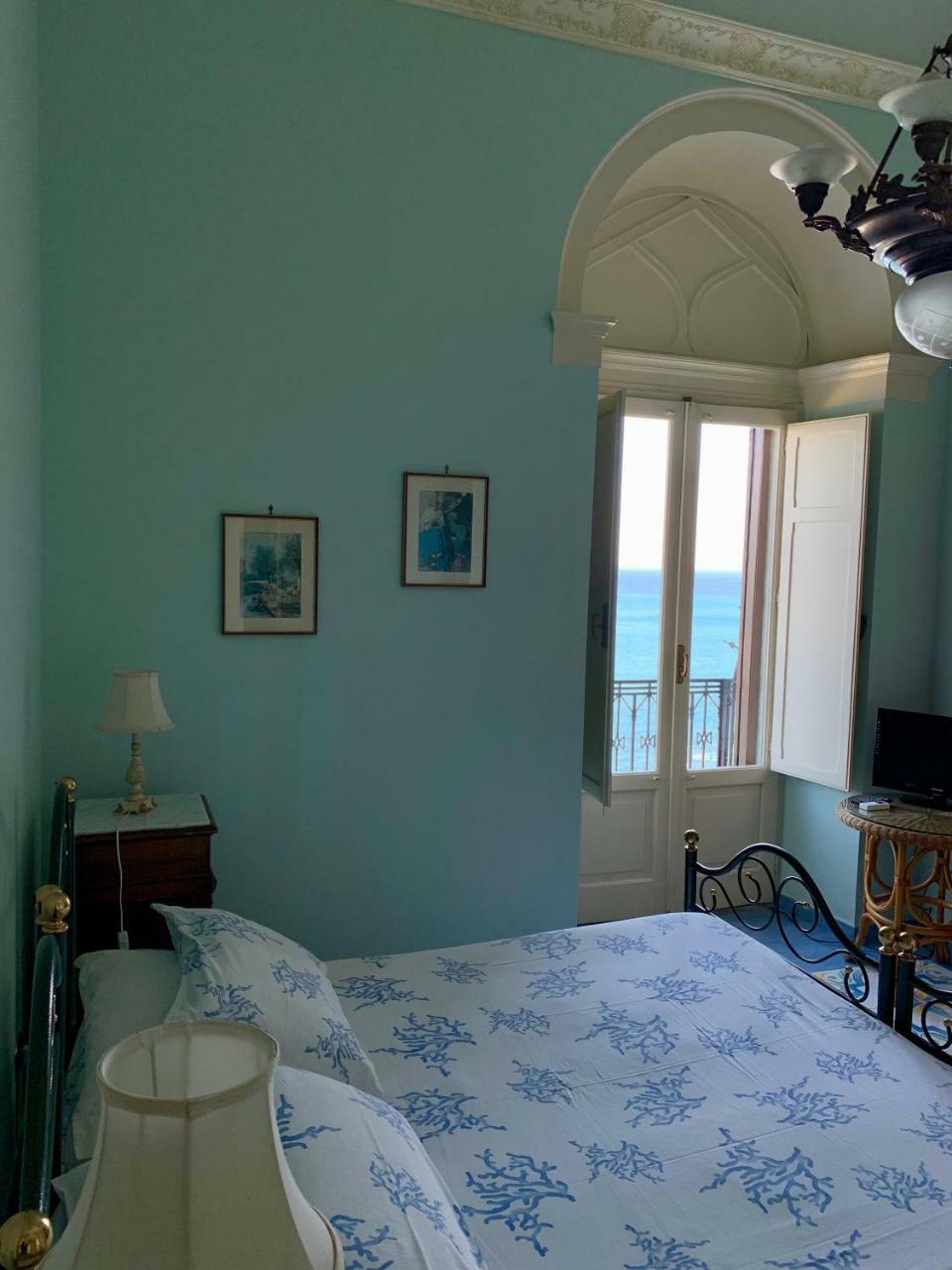 B&B Villa Antonio Таормина Экстерьер фото